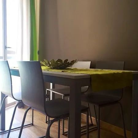 Apartment Fiera Mico *